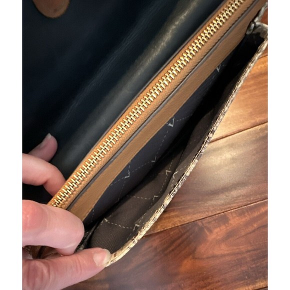 Vince Camuto Women’s Purse Shoulder Hand Bag Chain Strap Leather Faux Alligator - Picture 14 of 16